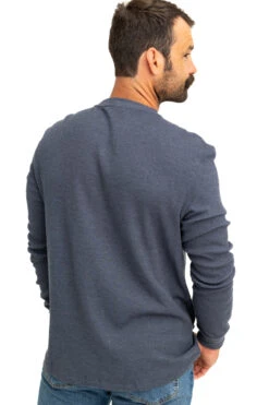 Realtree Men's Highwayman Navy Work Thermal Long Sleeve Shirt -Hunting camouflage C11217 NV back2 31373.1693257933