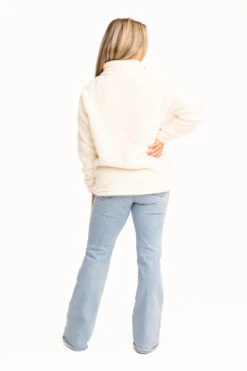 Realtree Women's Jolene Gray Sherpa 1/4 Zip Pullover 14 Realtree Women's Jolene Gray Sherpa 1/4 Zip Pullover -Hunting camouflage C30384 TN FULL BACK 54862.1693240774