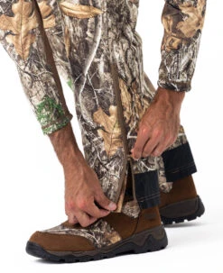 Realtree Men's Camo Early Dawn Sherpa Shell Pant | EDGE -Hunting camouflage M10002 ED BOTTOM ZIPPER 79366.1684252723