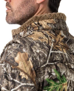 Realtree Men's Camo Early Dawn Sherpa Shell Vest | EDGE -Hunting camouflage M10016 ED BACK COLLAR 01287.1684268466