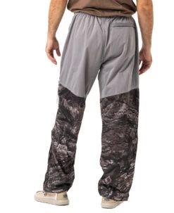 Realtree Men's Black Roaring Springs Packable UPF 40+ Rain Pant | Aspect -Hunting camouflage M10030 CHAR BACK 88665.1684250961
