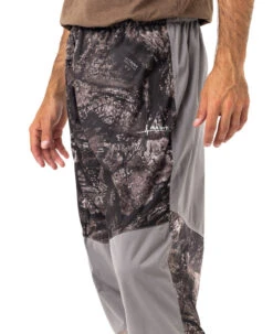 Realtree Men's Black Roaring Springs Packable UPF 40+ Rain Pant | Aspect -Hunting camouflage M10030 CHAR POCKET 99111.1684250961