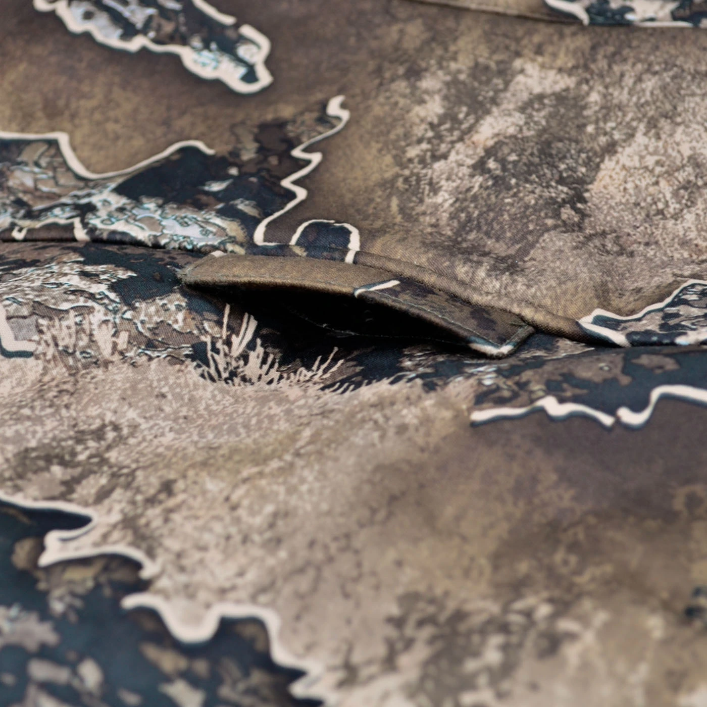 Realtree Men's Camo Early Dawn Sherpa Shell Jacket | Excape 9 Realtree Men's Camo Early Dawn Sherpa Shell Jacket | Excape - Image 7