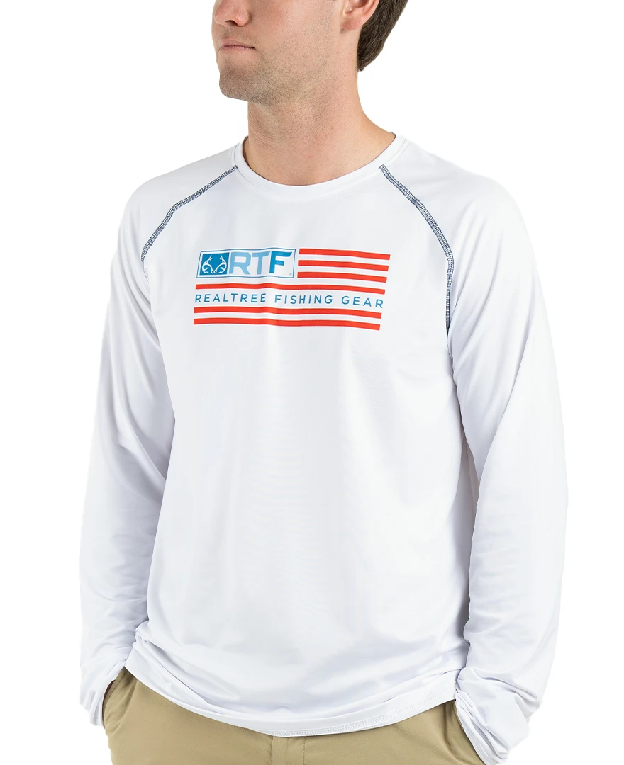 Realtree Fishing Flag Long Sleeve Performance Men's Raglan White Shirt