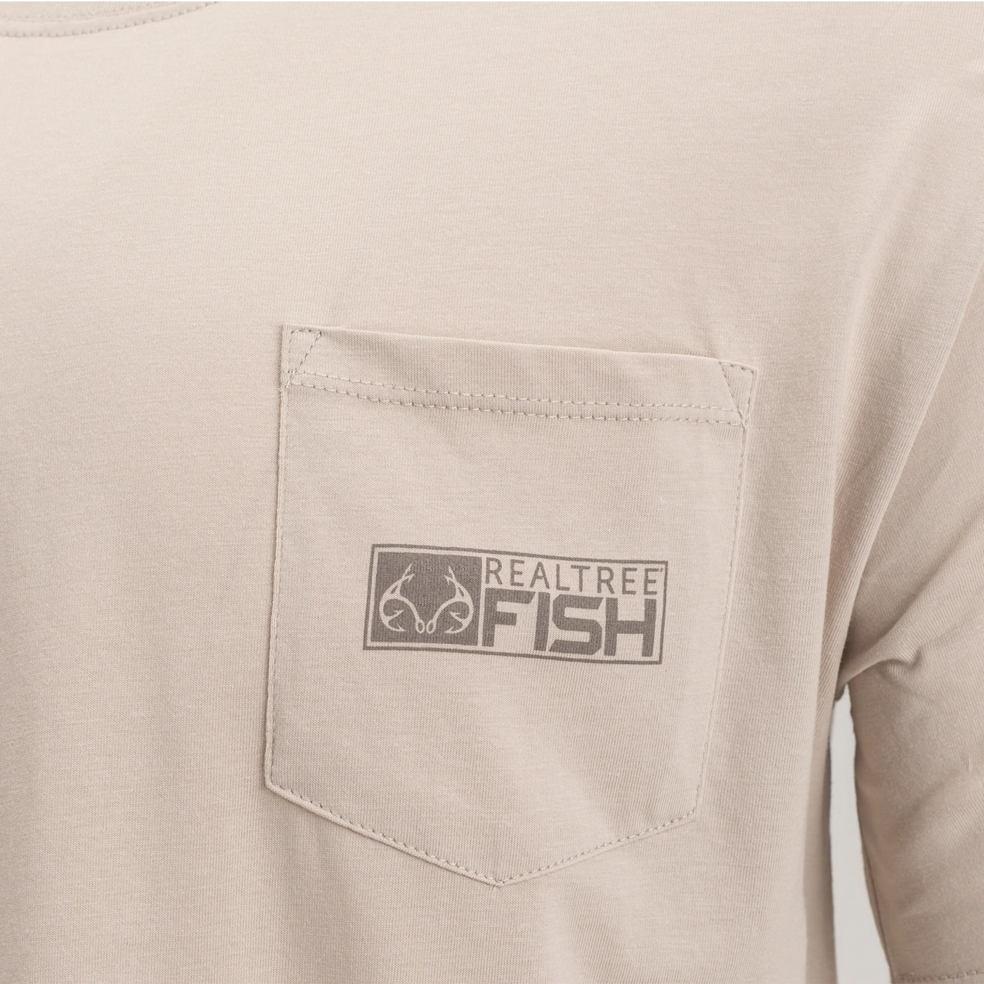 Realtree Men's Fish Just Get Out There Marlin Short Sleeve Shirt 5 Realtree Men's Fish Just Get Out There Marlin Short Sleeve Shirt - Image 3