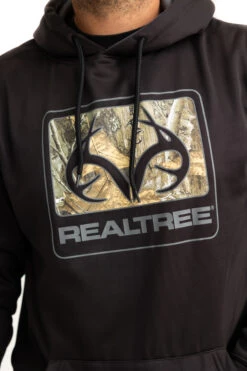 Realtree Men's Coldsnap Black Performance Hoodie -Hunting camouflage RJOFH11235 B001 LOGO 85769.1693240852