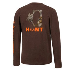 Realtree Men's Hunt Graphic Long Sleeve Shirt