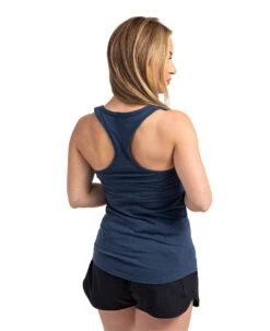 Realtree Women's Fish Tank -Hunting camouflage RT Fish Tank 880x10804 66728.1682545209