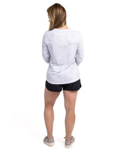 Realtree Women's RTF White Long Sleeve Performance Shirt | Aspect -Hunting camouflage RT Fish Womens White 880x10805 88965.1682544076