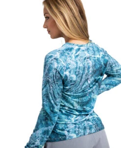 Realtree Fishing Long Sleeve Performance Women's Green Raglan Shirt | COV3 -Hunting camouflage W106 CG BACK.JPG 82720.1692709791